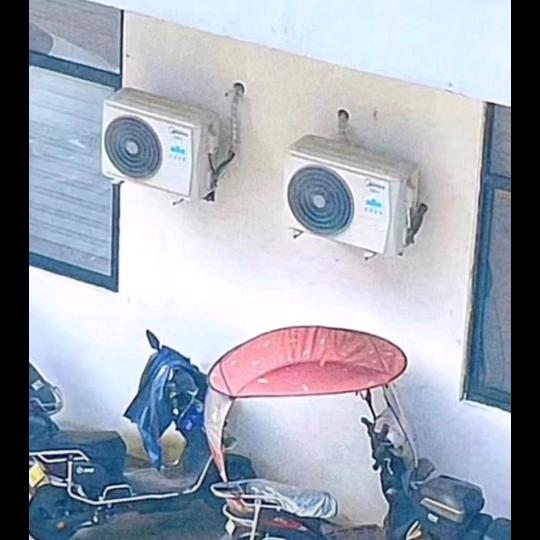 嘻嘻哈哈臭屁王