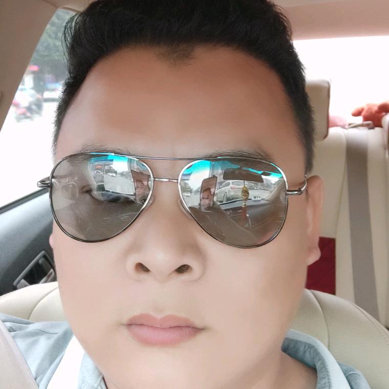 桂顺东，梁生