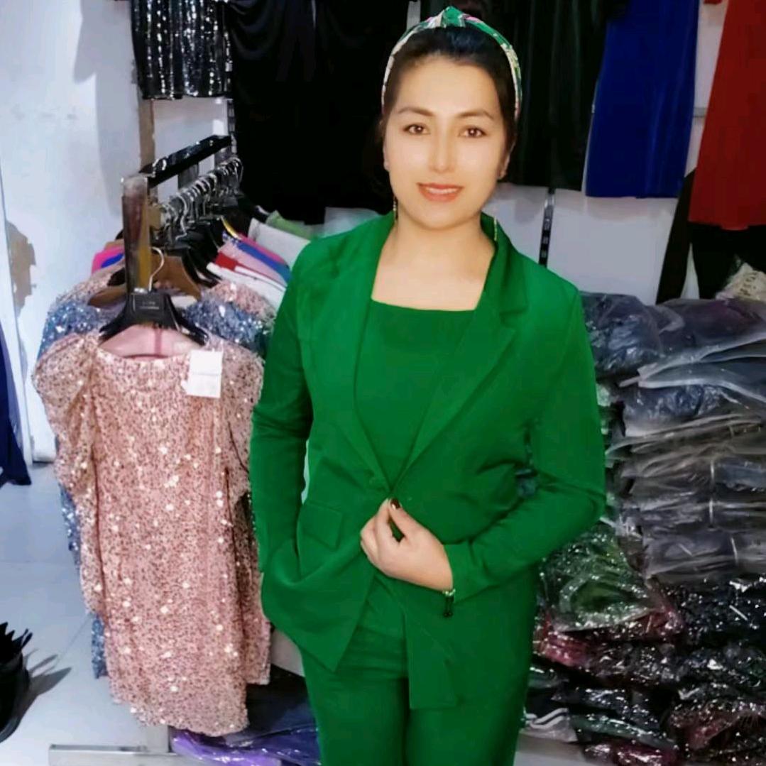 梦之源服装店