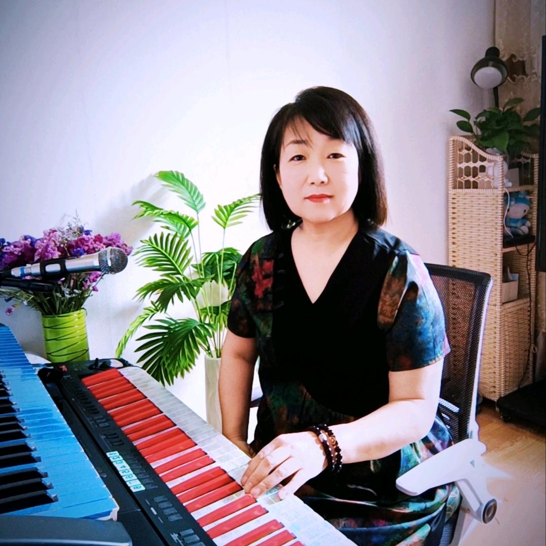 木子弹琴