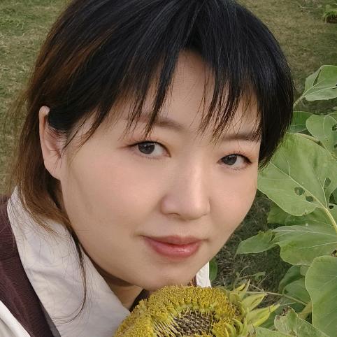 邻剪坊理发店（店长老板娘）