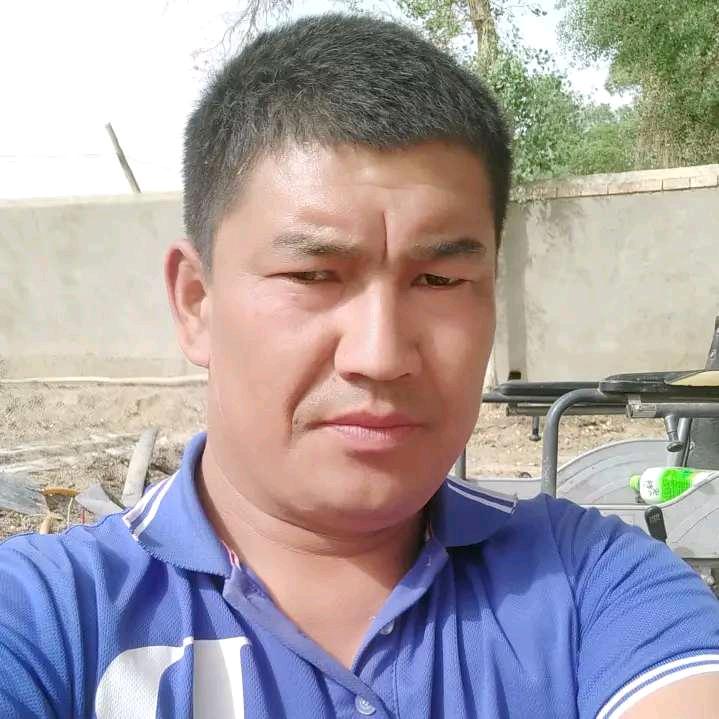 艾合买提·吾甫尔