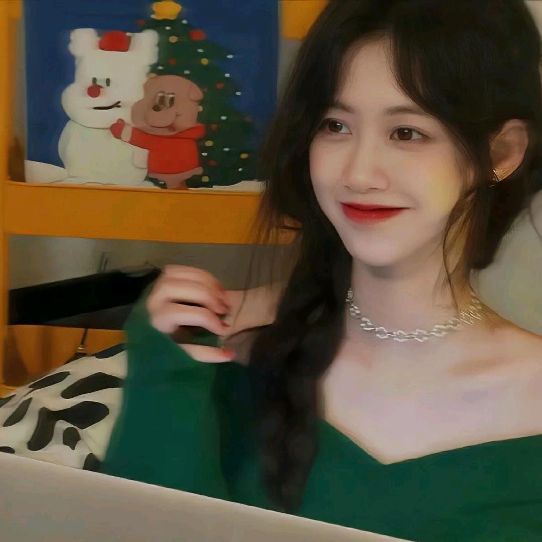 杨桃七七