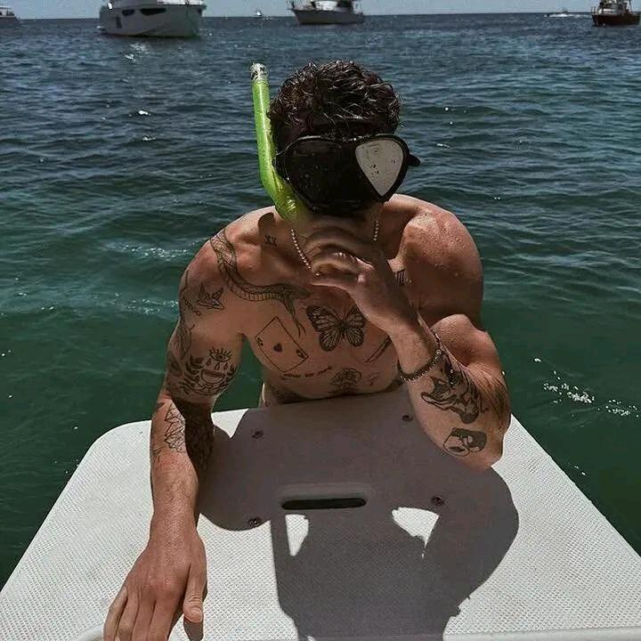 李小雾雾雾