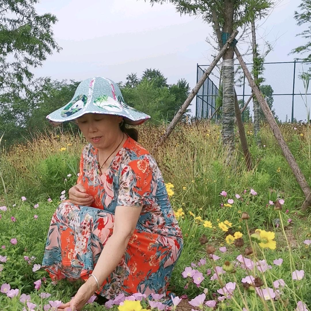 靠谁都不如靠自己，（卞光梅，）头像