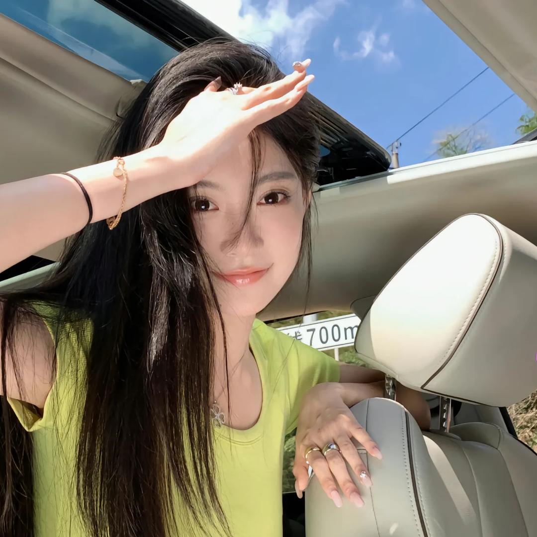 小卖铺老板娘