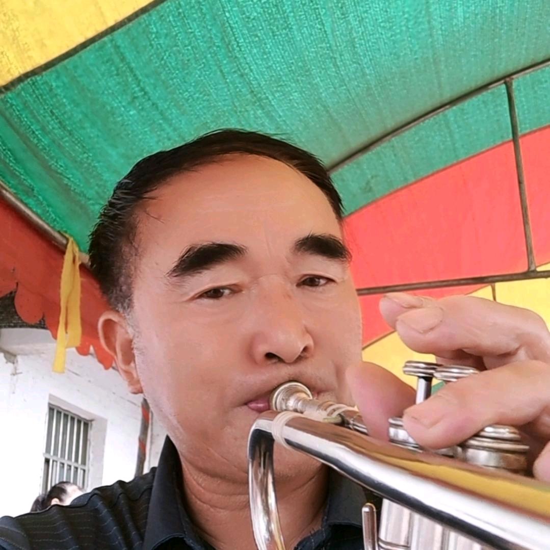 张九良乐队一条龙服务