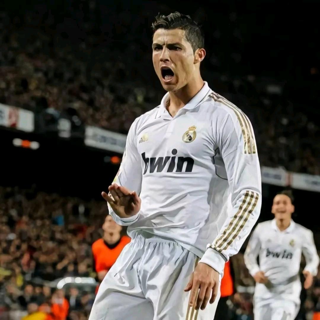 花式足球克里斯是我哥