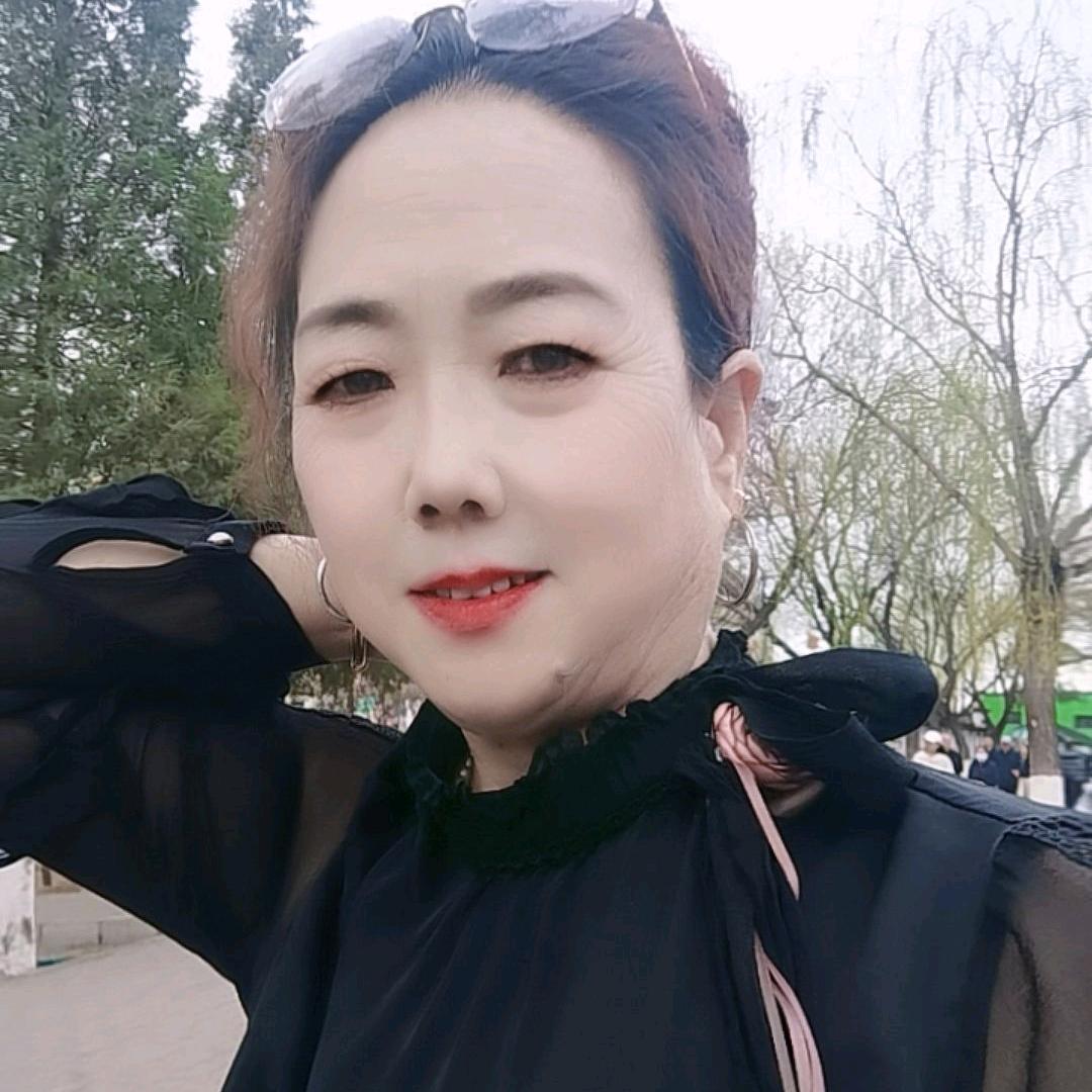 阳光下的小幸福