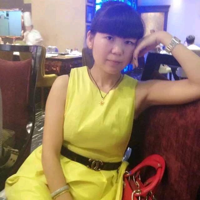 多优美内衣服饰