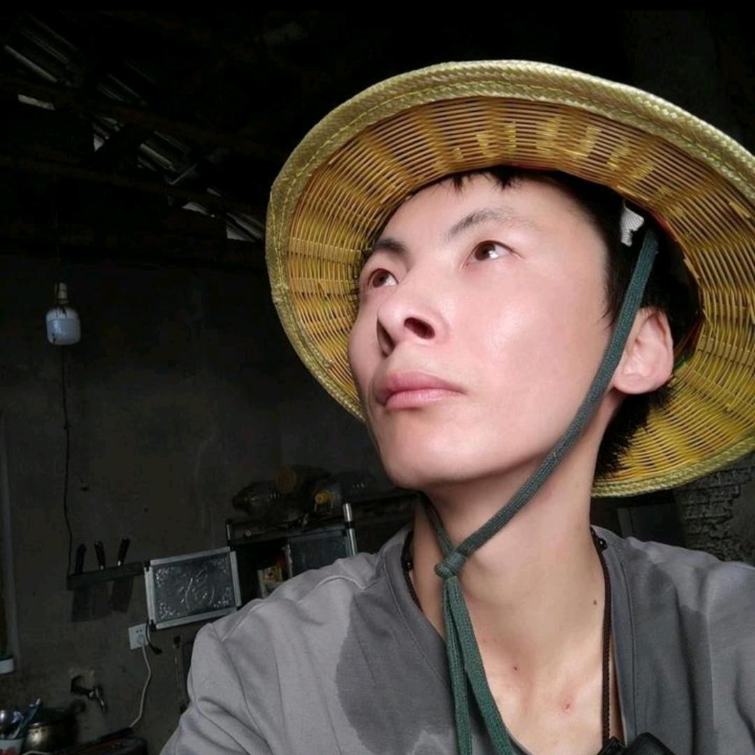 啊亮亮勇往直前