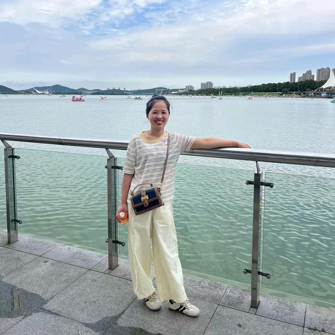 洋洋（拒绝连赞）