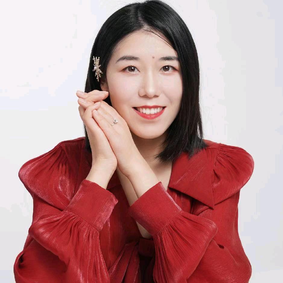 传奇今生袁袁美妆