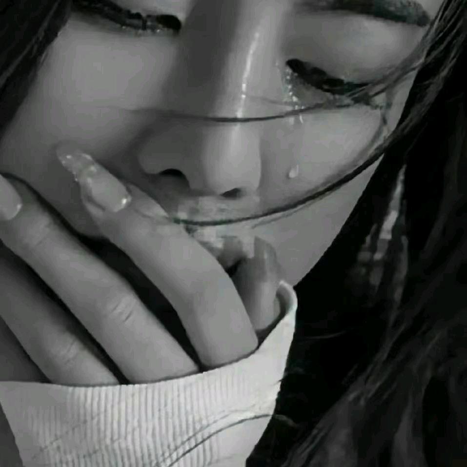 被伤的😭😭眼泪