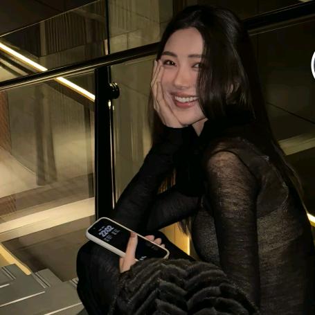 Romi小姐姐轻奢女装阁👑