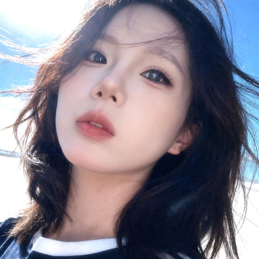 听诗写进海里