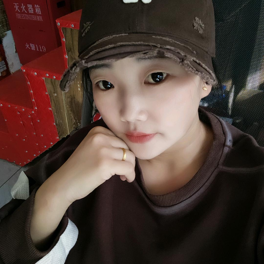 《小贝壳》