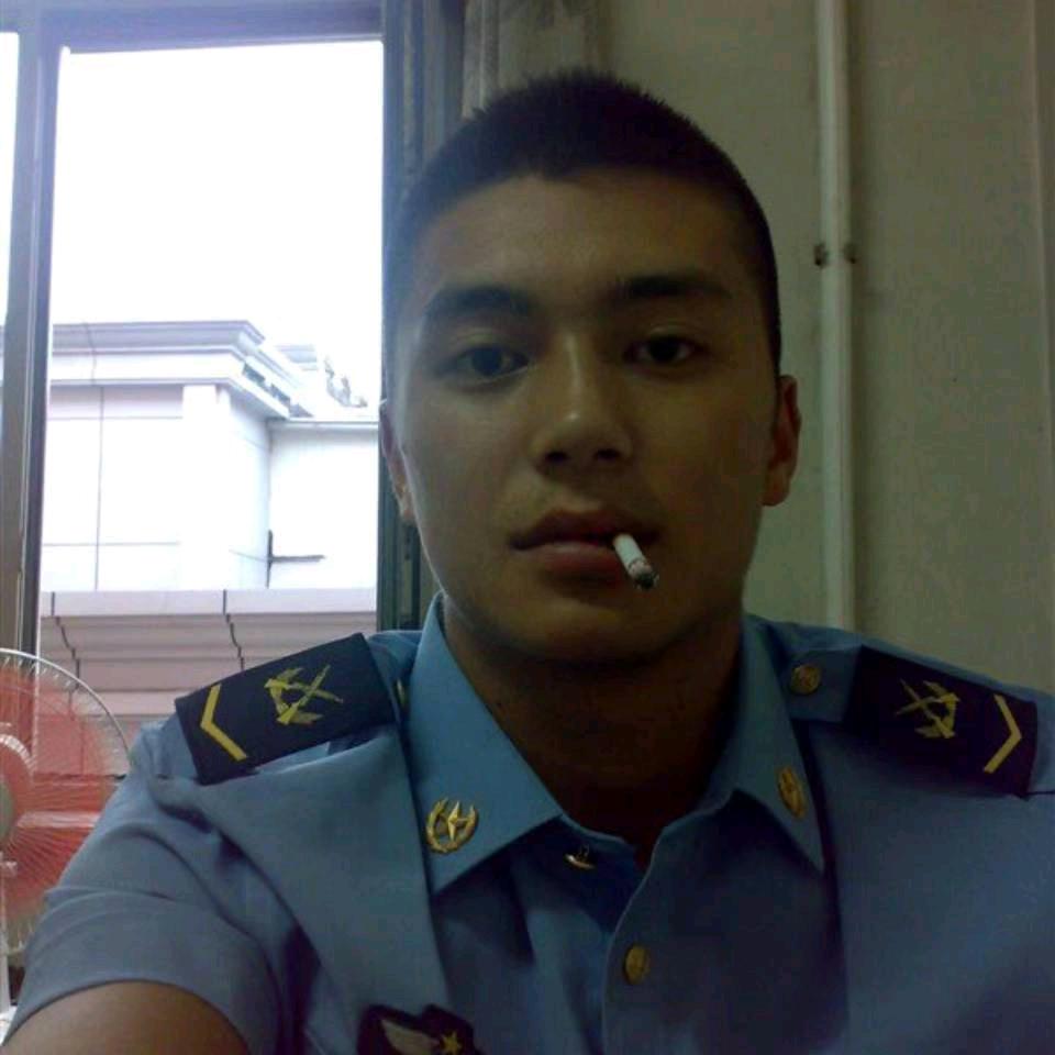 马龙