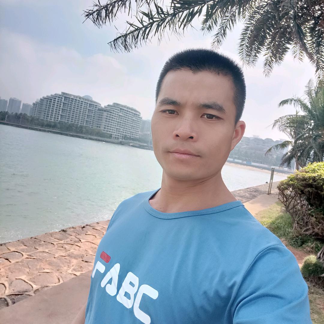 覃风破浪