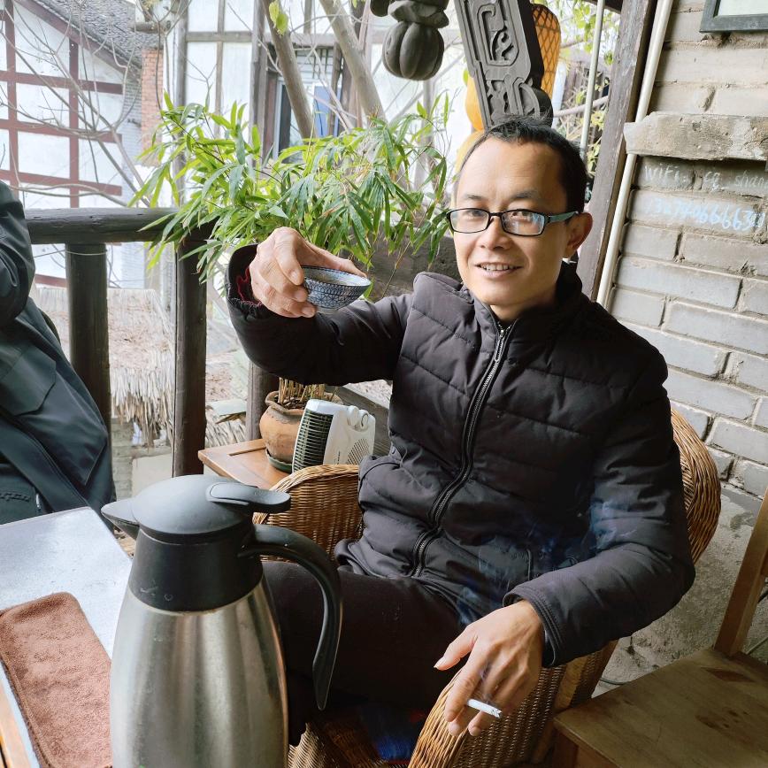 广田村花园养鸡场 李人泉