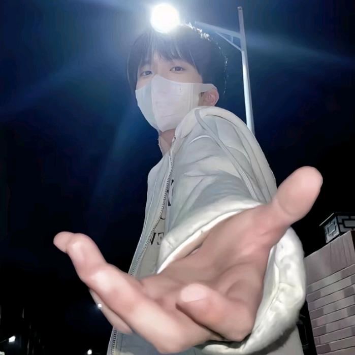 织夏（见过咸鱼干阿诺版）