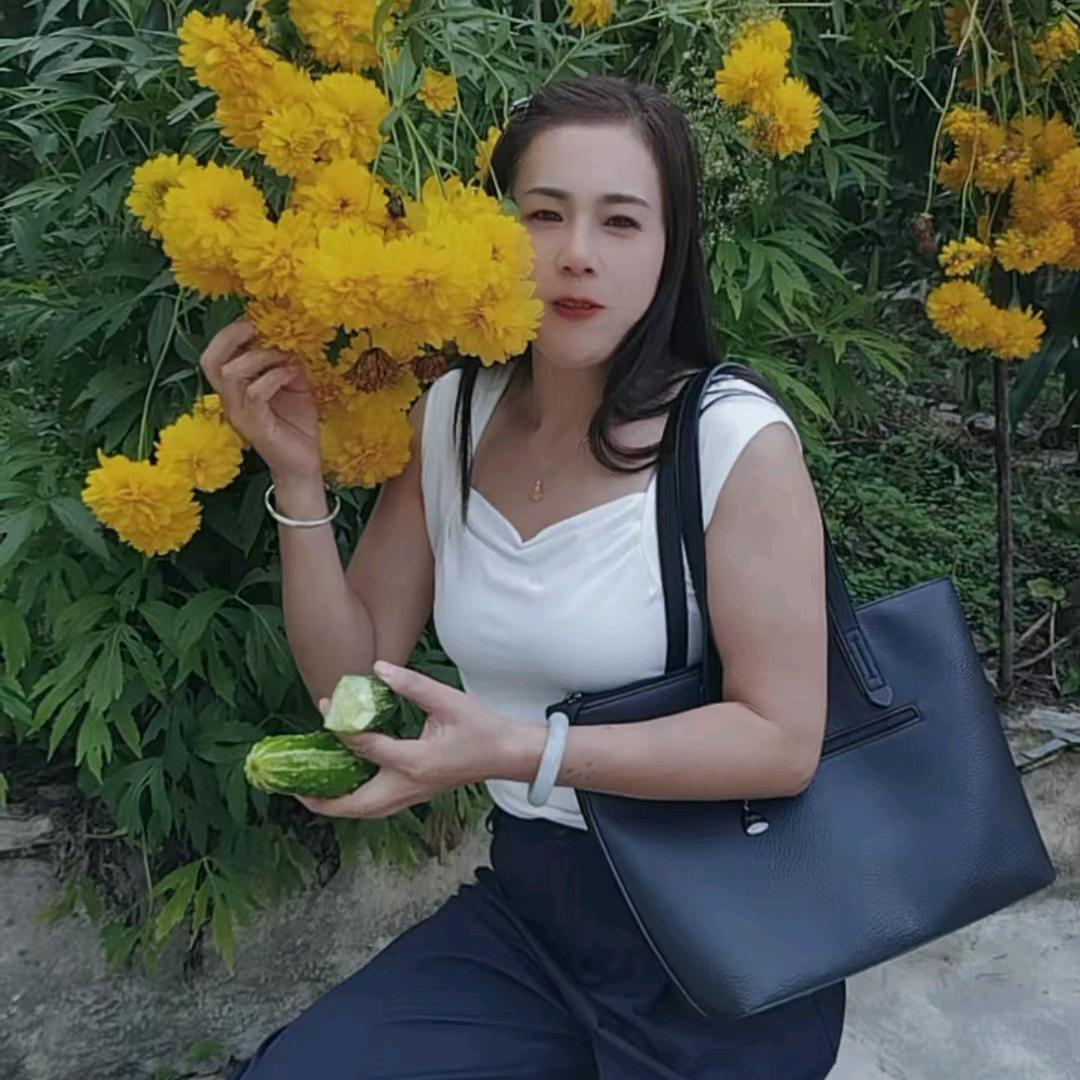 牵手五妹（爱好山歌）