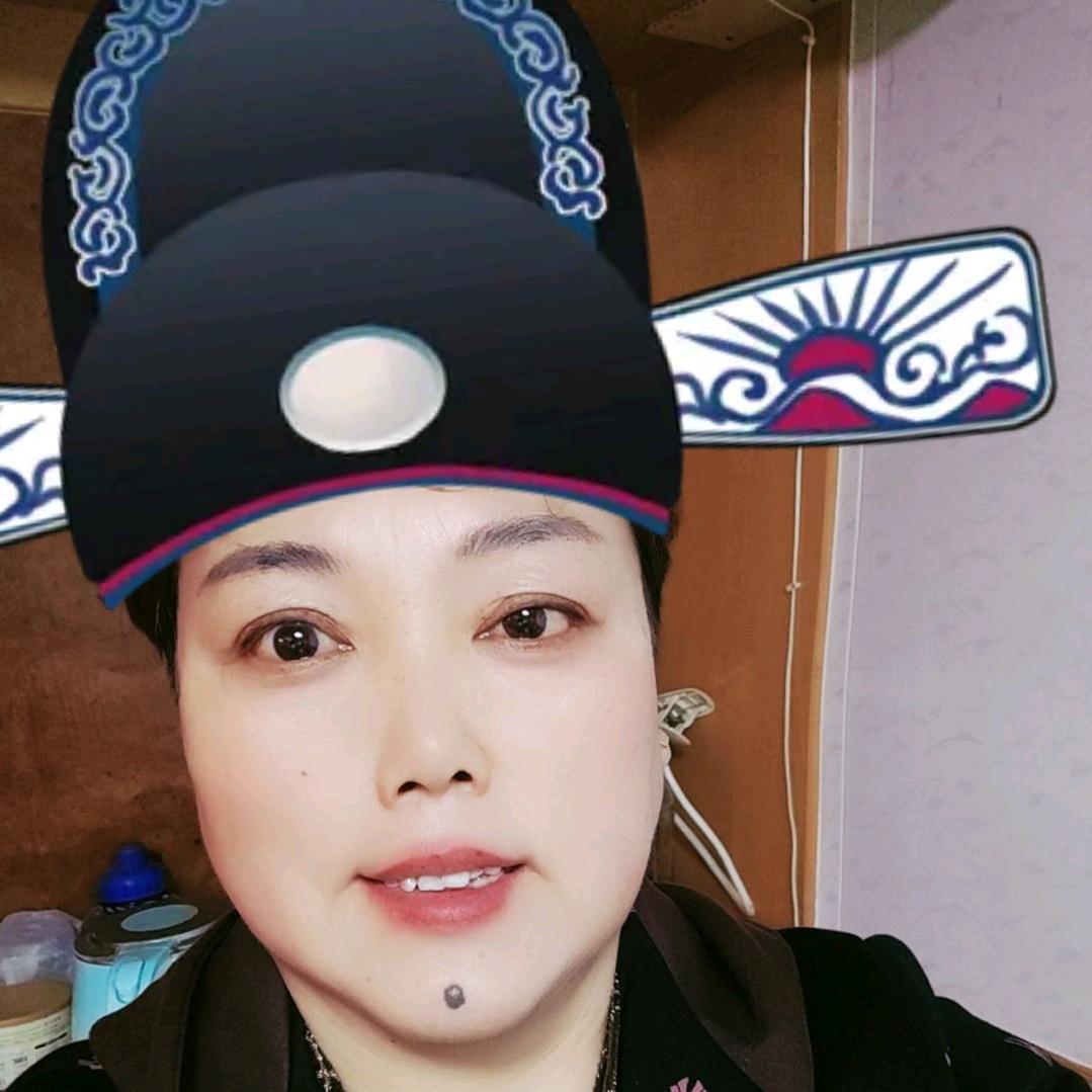 芳芳 在创业，每天下午5:20开播