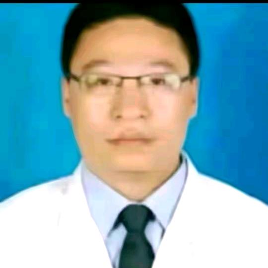 光山专业治疗脑残科：副主任