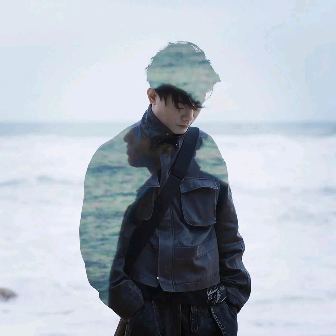 优雅的水晶男孩