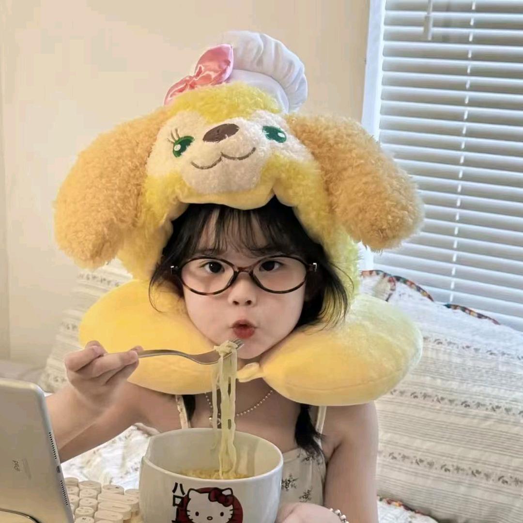 - ̗̀ ☺︎ ̖́-秋