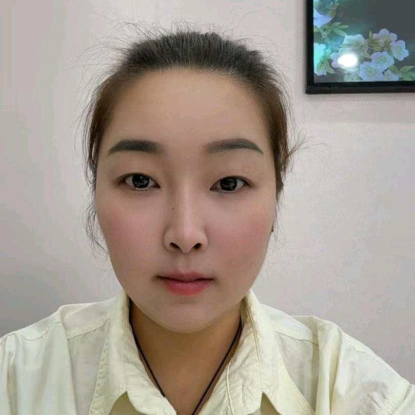 金笙珠宝:曹春燕(黄金、名表、名包、名酒