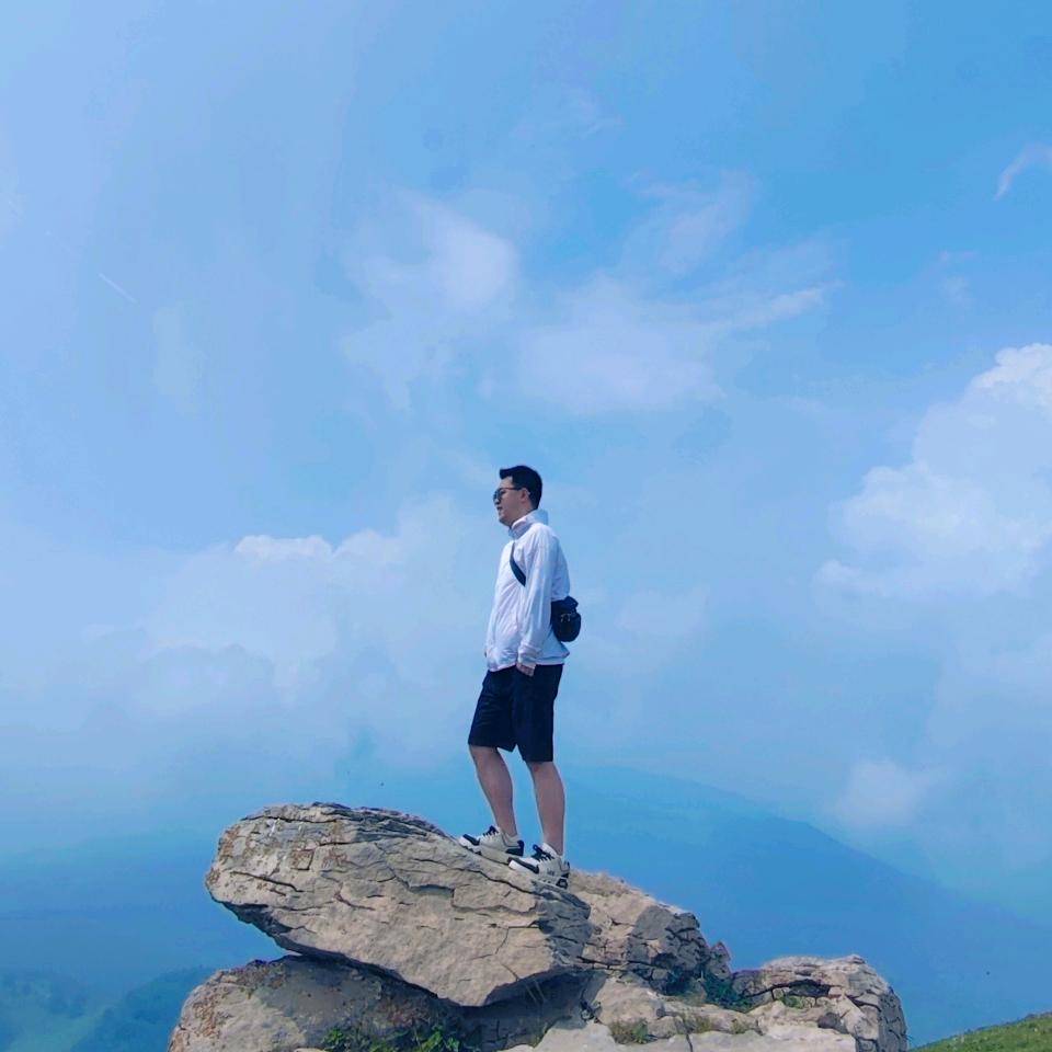 筱斌