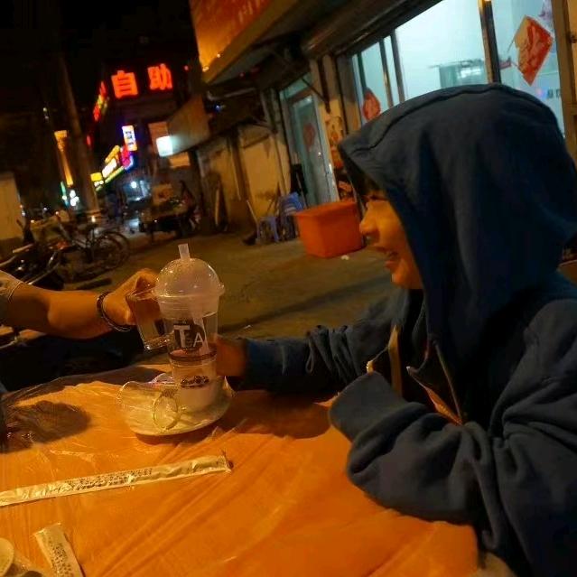 天艺琴行弘扬国乐二胡吉他教室，刘波老师