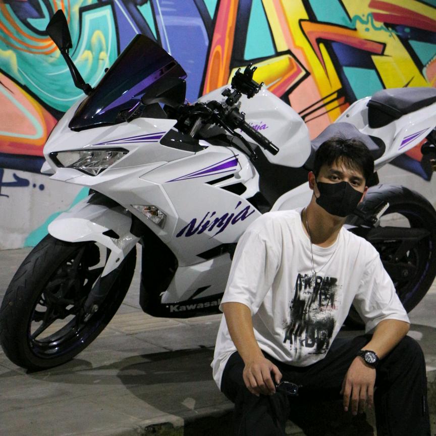 成都楼德华他大表弟古巨鷄！