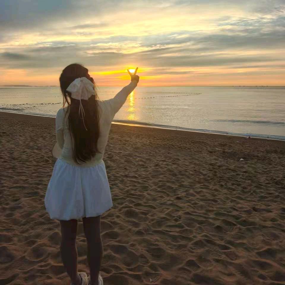 燕子 90后烧烤