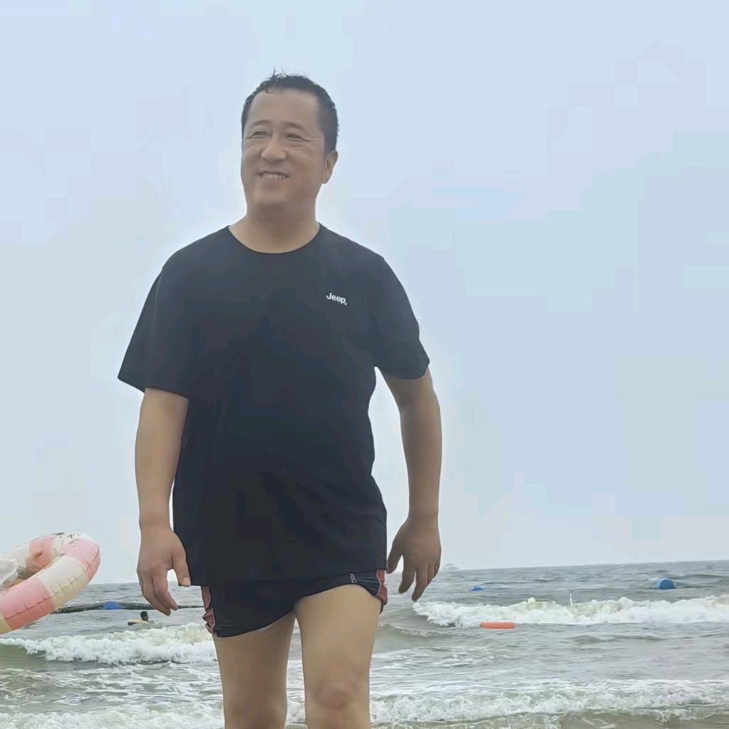 刘磊