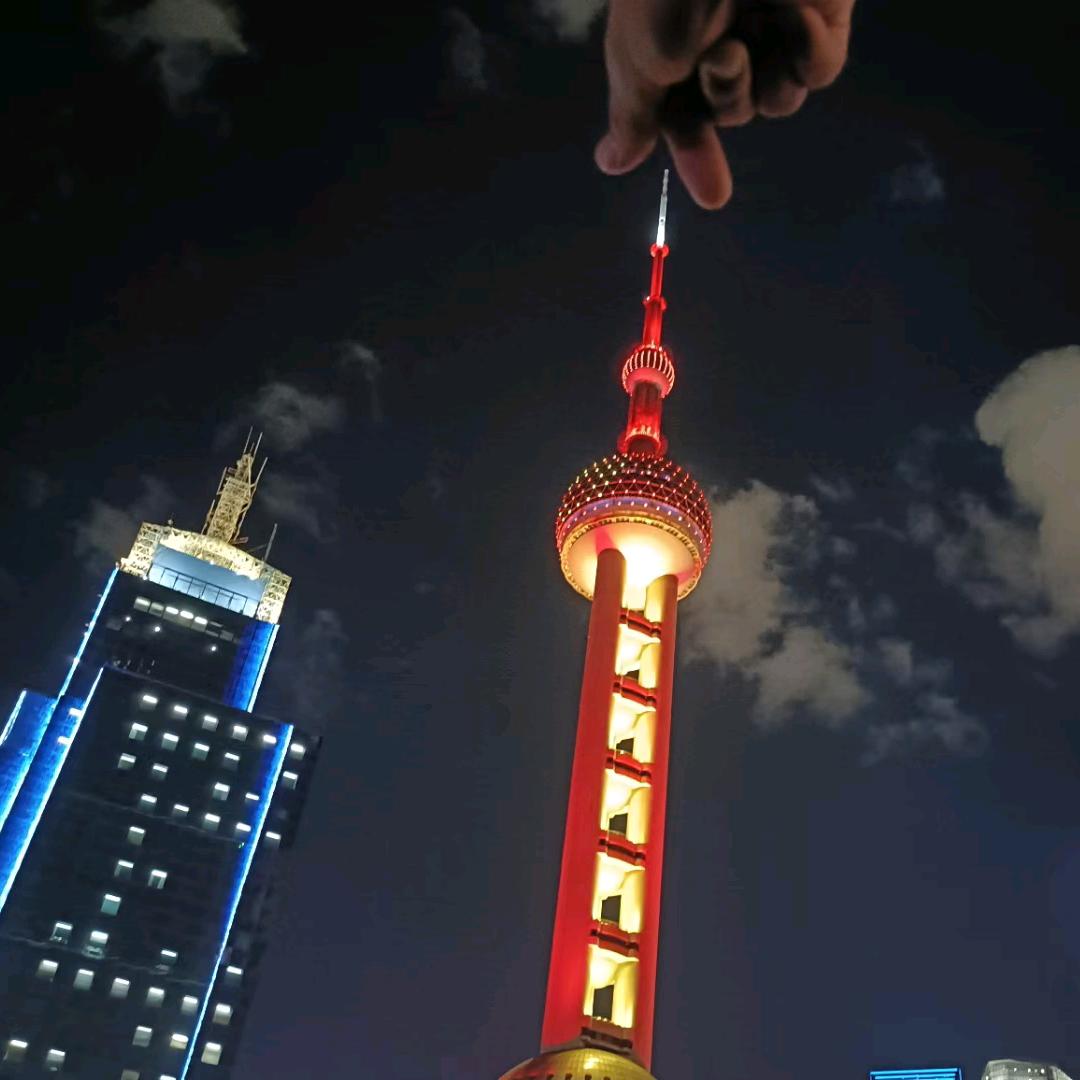 白依