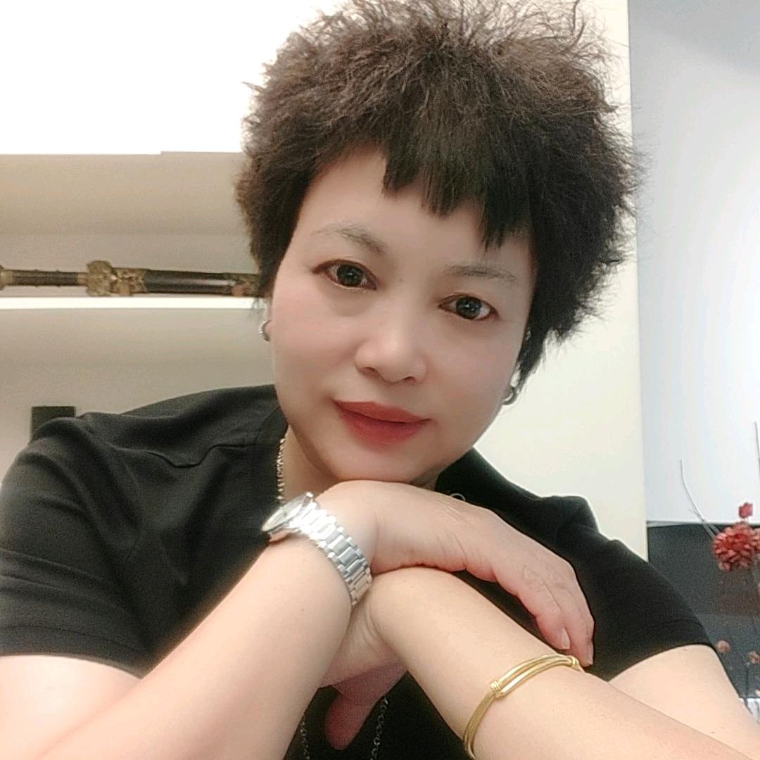 丽群