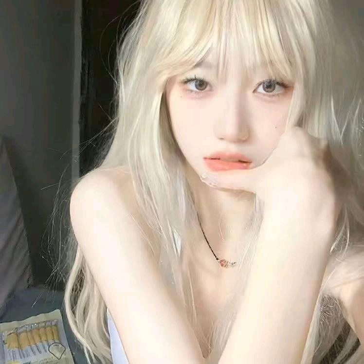 小珂爱吃独食