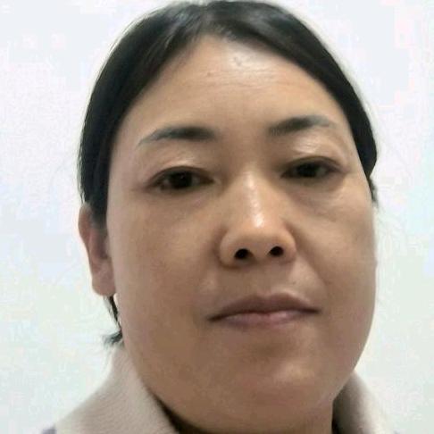 英子