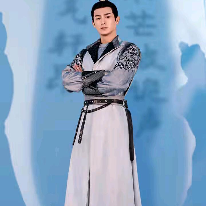 在美的春天留不住在美的花朵