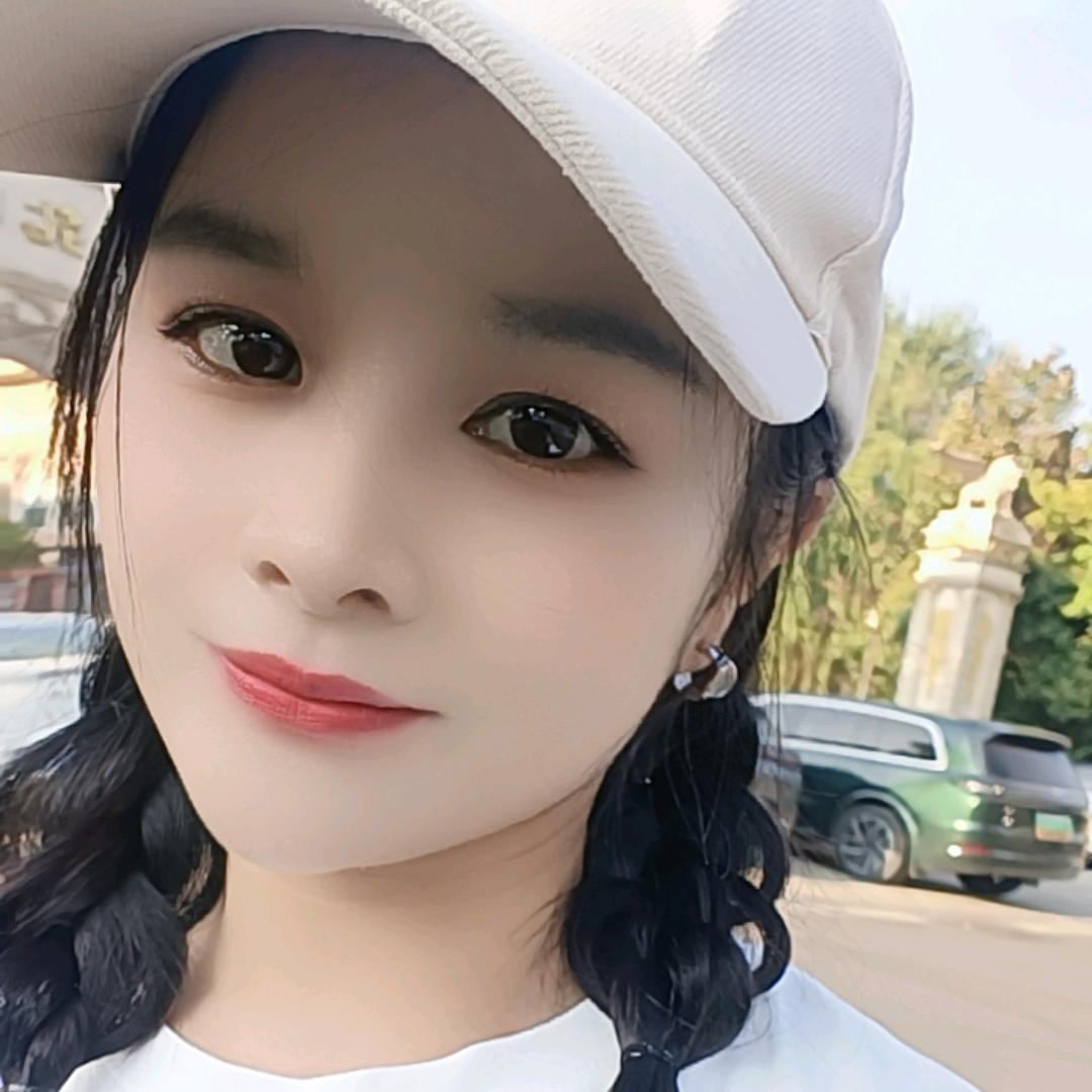 @秋 丽