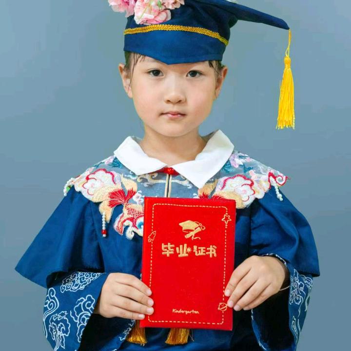 建国（德才兼备有得有失）