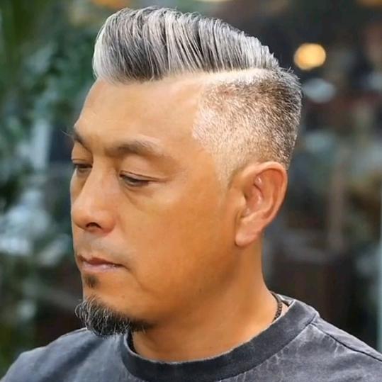 吥李吥啟