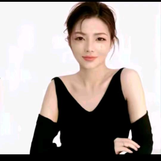 阿楠anan～直播精选穿搭