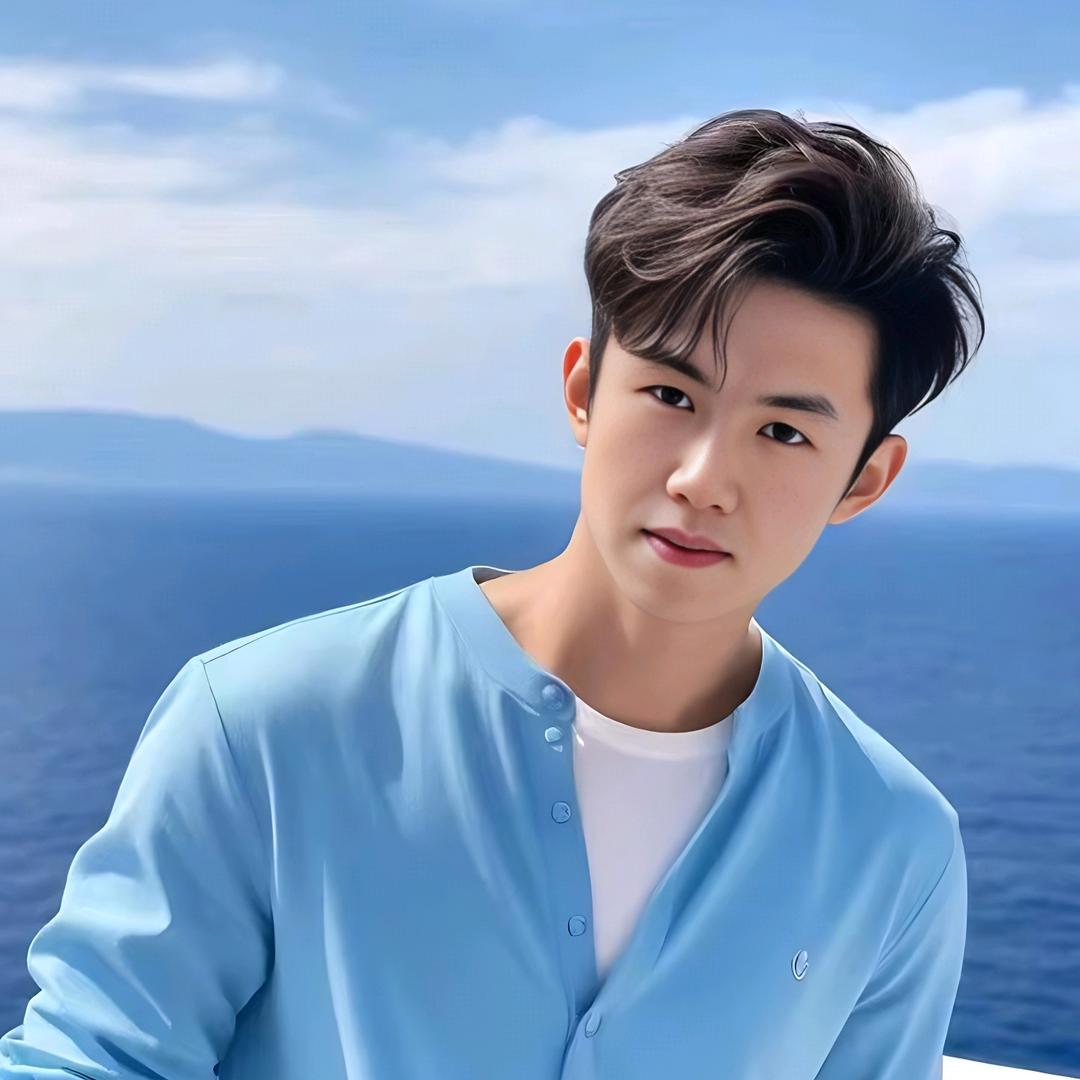 ੯‧̀͡₎᭄ྀི 陈少💞₊⁺♡̶