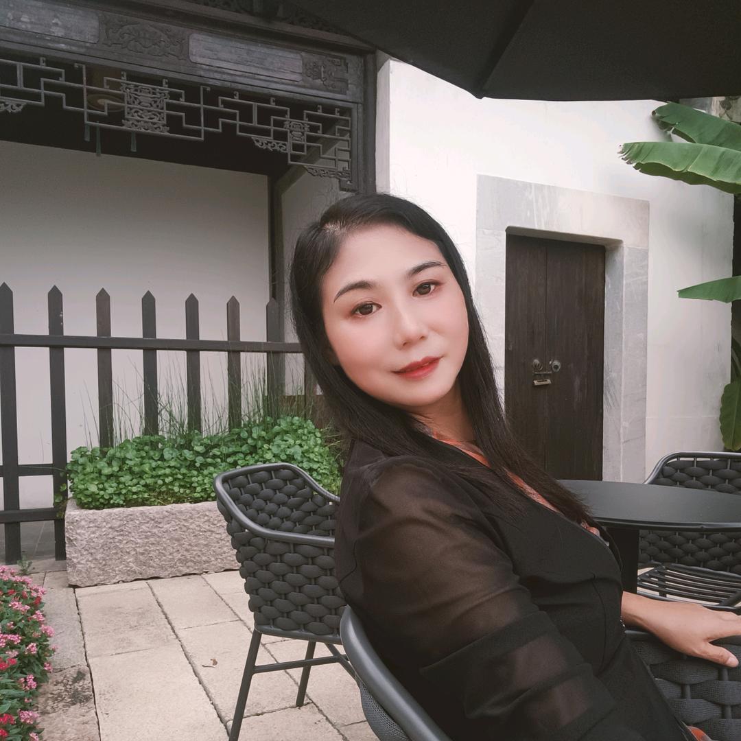 背影