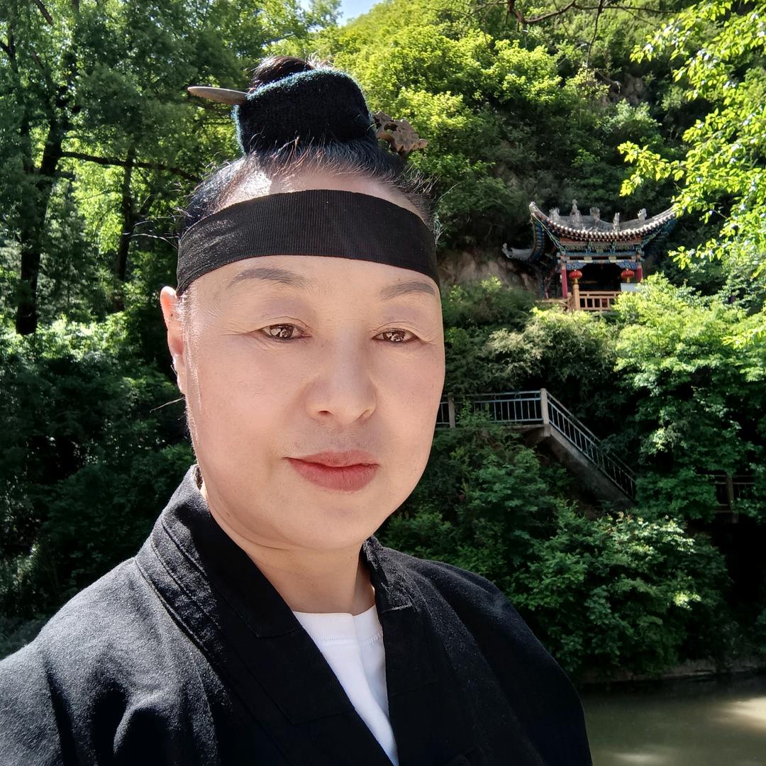 龙门清云563