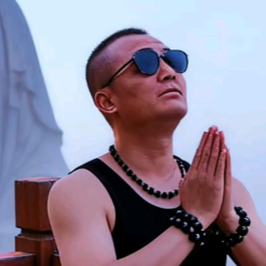 华   仔 （4120）