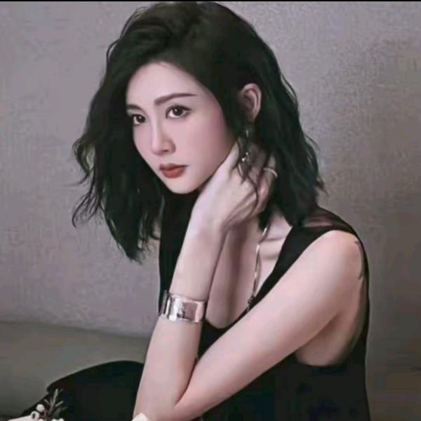 美大哥👑时尚穿搭